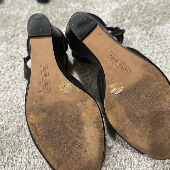 Vince Camuto wedge ♥️ - Picture 5 of 6